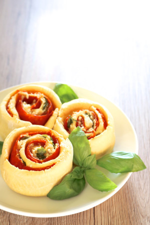 Calzone Rolls | Paleo calzones rolled up cinnamon roll style for a cute presentation. Makes a great entrée or party appetizer. | eatsomethingdelicious.com