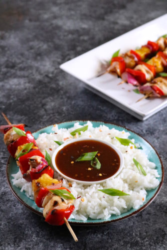 Grilled Sweet & Sour Chicken Kebabs | Put these kebabs on the grill for an outdoor cooking spin on sweet & sour chicken with less mess. This recipe is gluten and dairy free with a paleo option. | eatsomethingdelicious.com